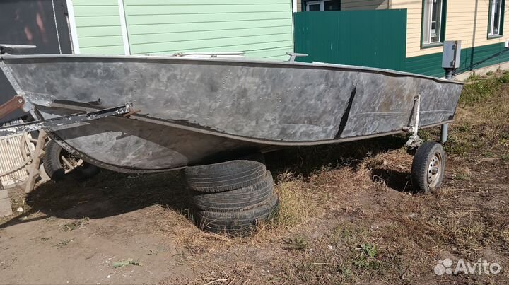 Лодка Прогресс 4