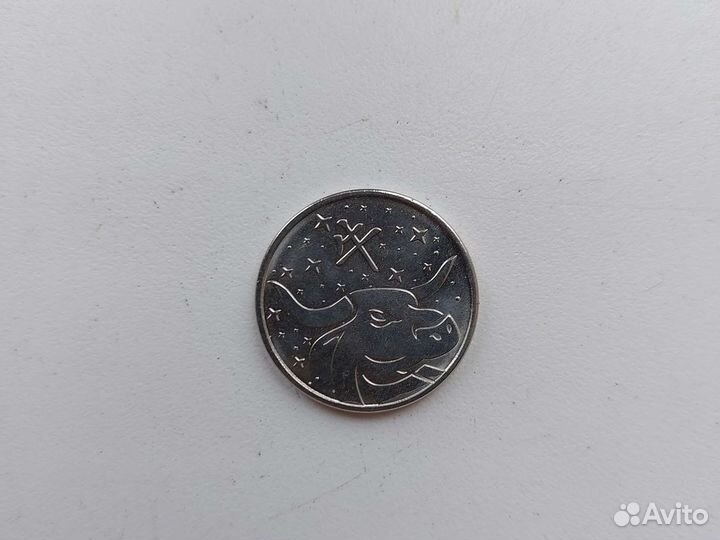 Юбилейные монеты мира