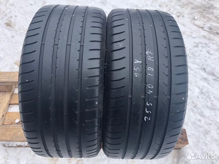 Goodyear EfficientGrip 255/40 R18 95Y