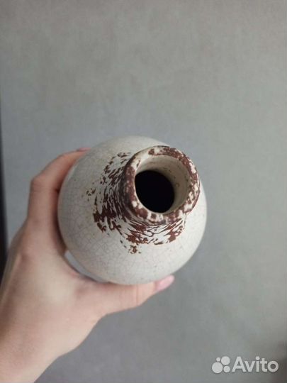 Керамическая ваза