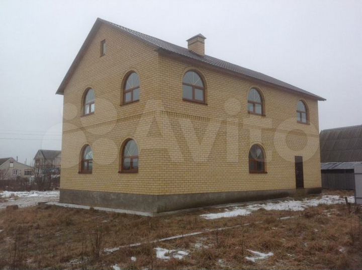 Дом 240 м² на участке 10 сот.