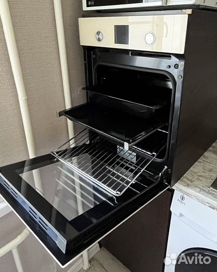 Духовой шкаф Korting OKB 7951 CMB