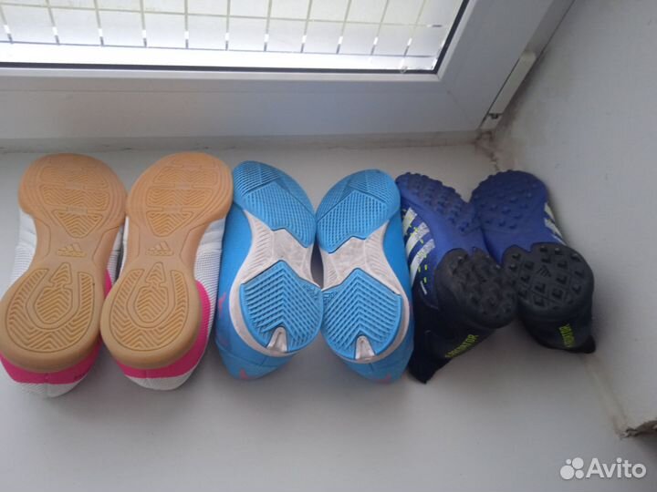 Кроссовки adidas