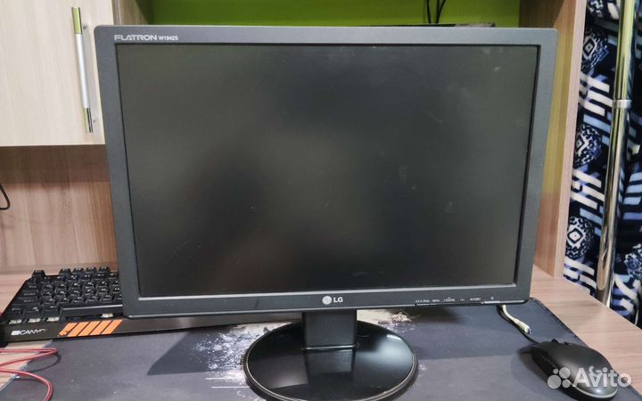 Монитор LG flatron w1942s