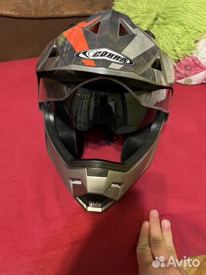 Кроссовый шлем