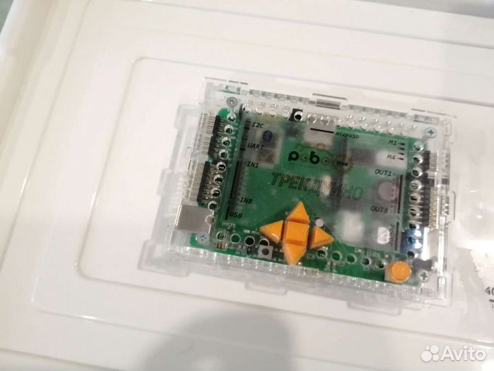 Плата трекдуино