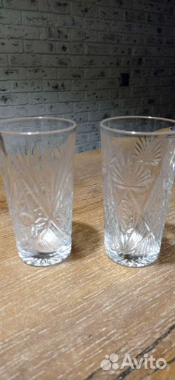 Хрустальные фужеры и бокалы