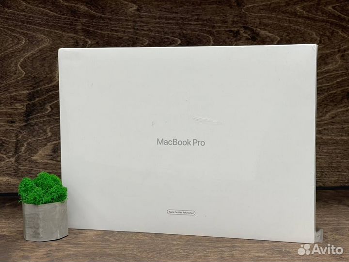 Macbook Pro 13 RFB 24GB/1TB Рассрочка