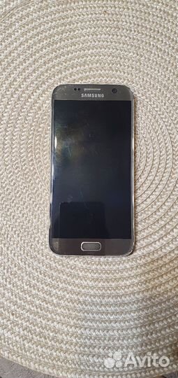 Samsung Galaxy S7, 4/32 ГБ