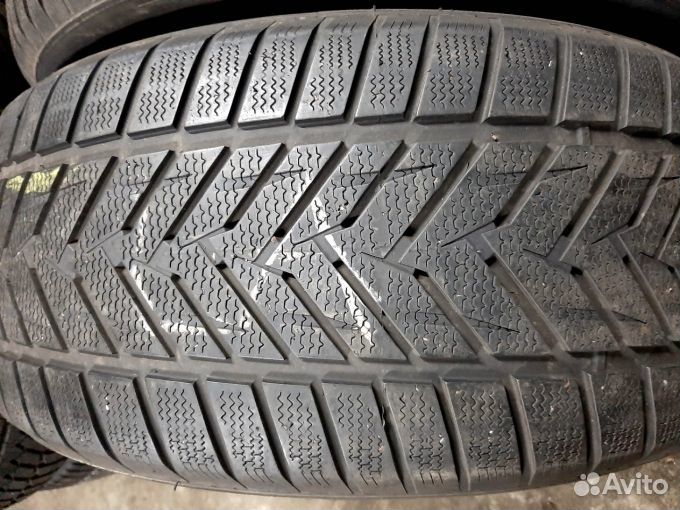 Vredestein Wintrac Xtreme S 285/40 R22 110W