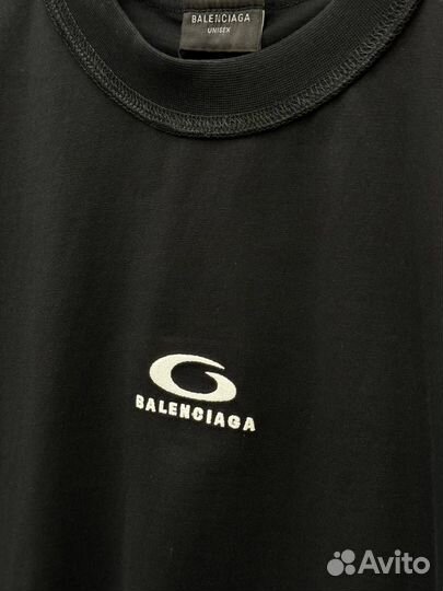 Balenciaga футболка коллекция 2025