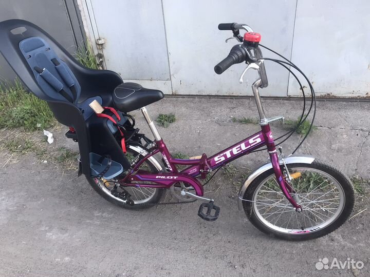 Велосипед с детским креслом