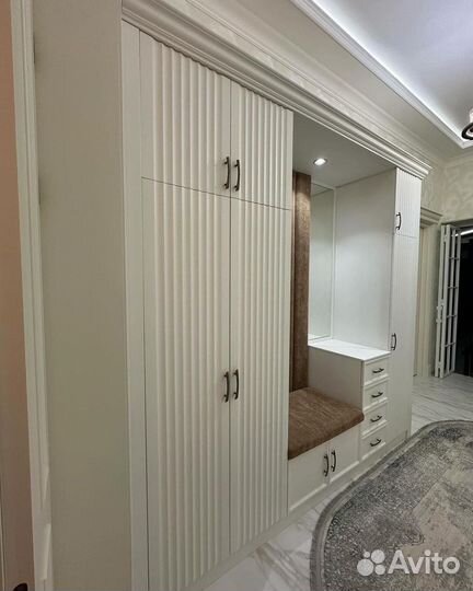 Стильный шкаф