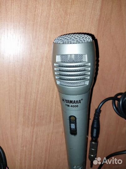 Продаю 2 Микрафоны