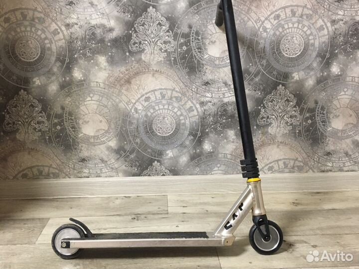 Трюковой самокат бу
