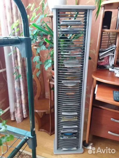 Подставка для дисков