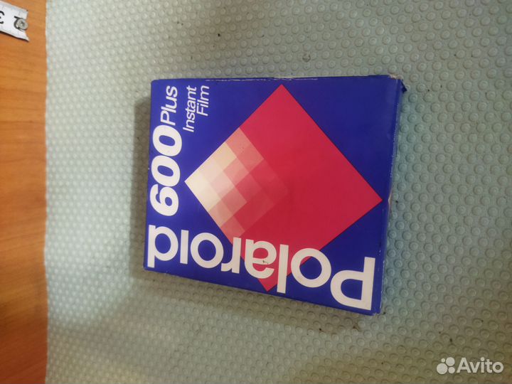 Polaroid 600 plus кассеты
