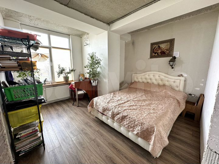 2-к. квартира, 55 м², 2/10 эт.