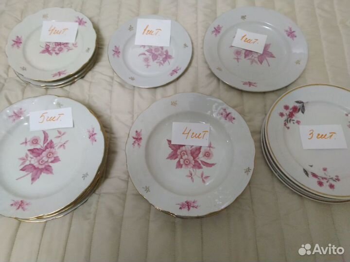 Набор тарелок