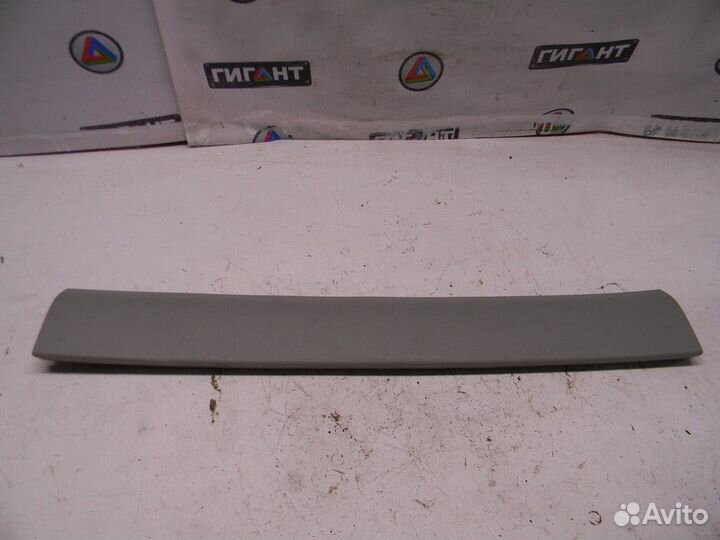 Обшивка двери багажника Grand Vitara 2006-2015