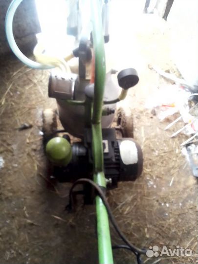 Доеный аппарат