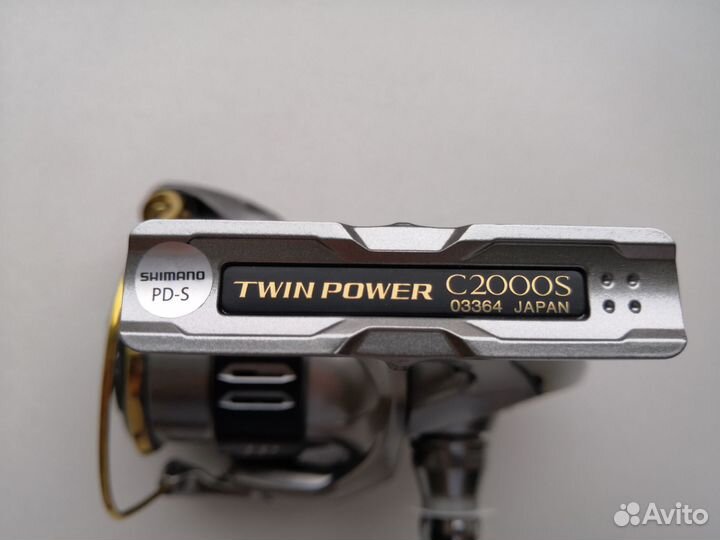 Shimano 15 Twin Power C2000S