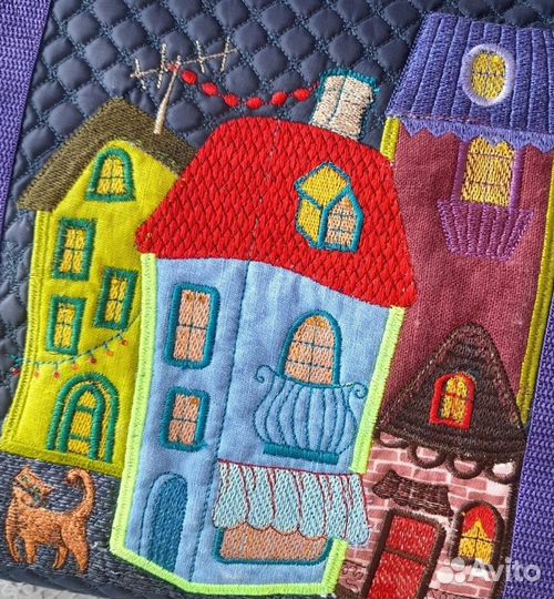 Сумка стеганая с аппликацией 