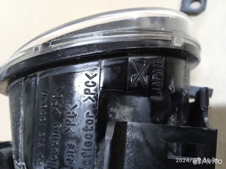 Land cruiser 200 птф правая противотуманка