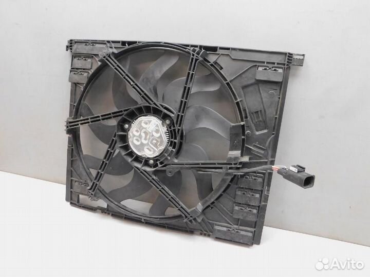 Диффузор вентилятора BMW 3-Series