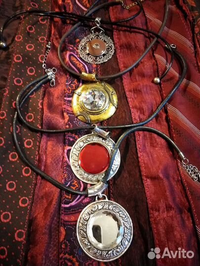 Колье бижутерия