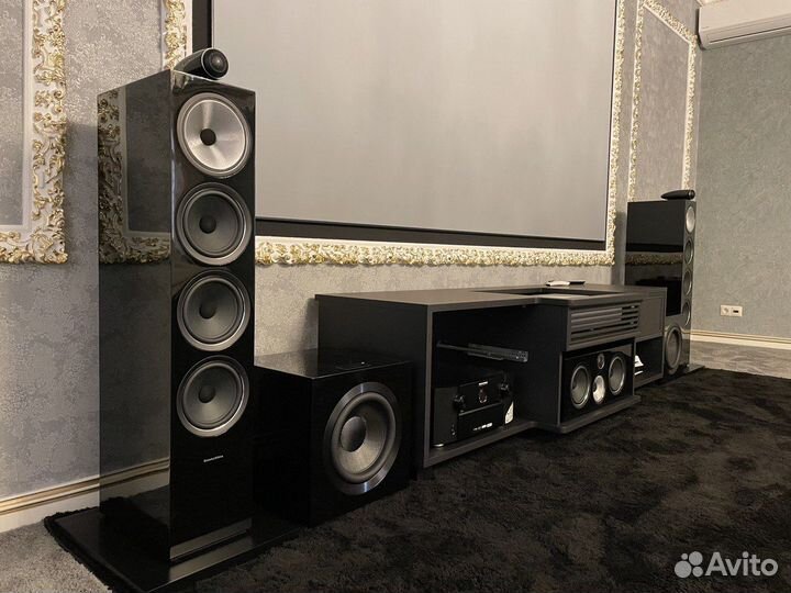 Мастер установки домашнего кинотеатра