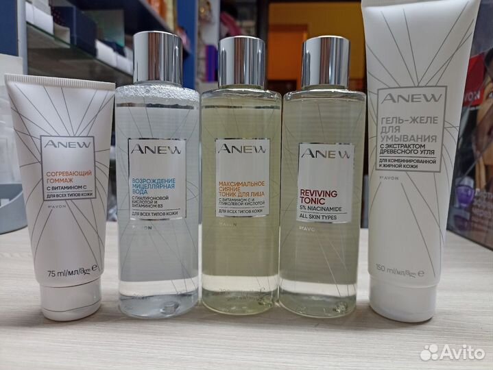 Косметика Avon в наличии