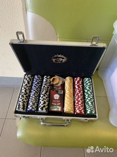 Набор для покера 300 фишек