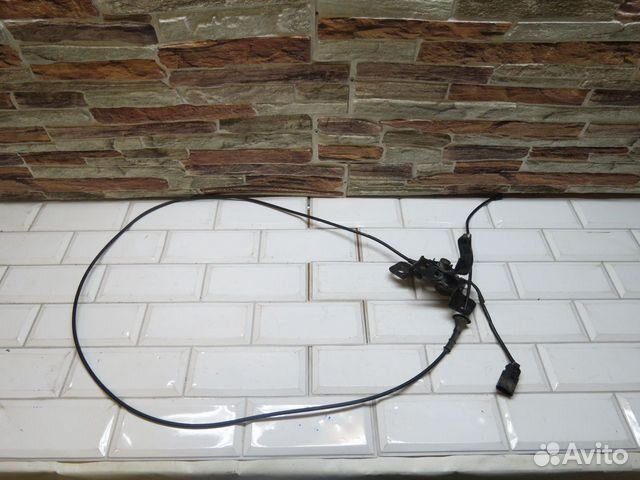 Трос открывания капота Opel Astra J опель