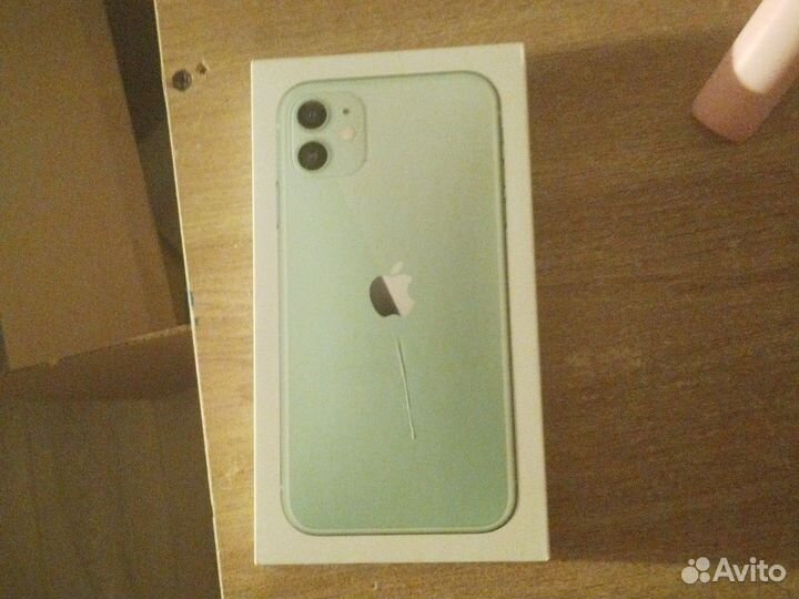 Коробка от iPhone 11