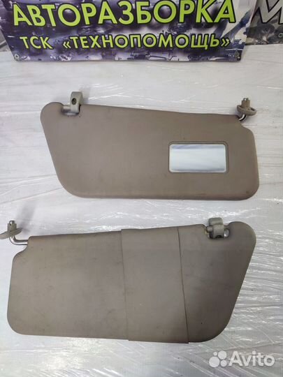 Солнцезащитный правый козырёк Chery Sweet QQ