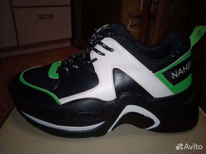 Кроссовки 38 размер