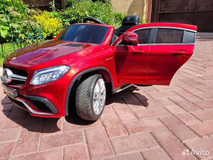 Электромобиль Rivertoys Mercedes Benz GLE 63 Coupe