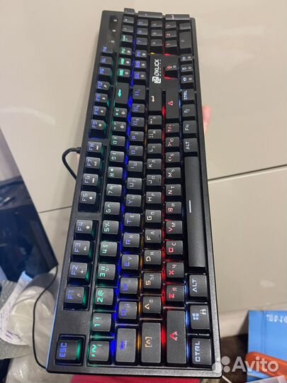 Игровая механическая клавиатура oklick 940g vortex