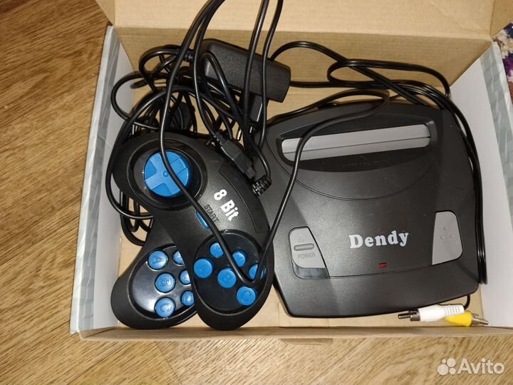 Игровая приставка Dendy Master