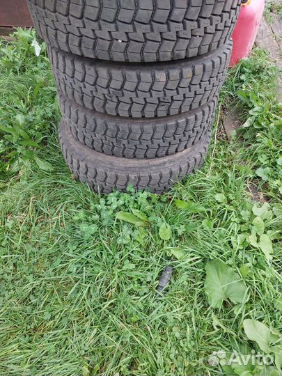 Резина грузовая 215 75 17.5