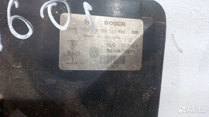 Вентилятор радиатора Volkswagen Touareg, 2005