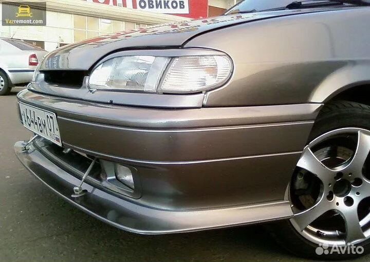 Нижняя губа на Растяжках 2114