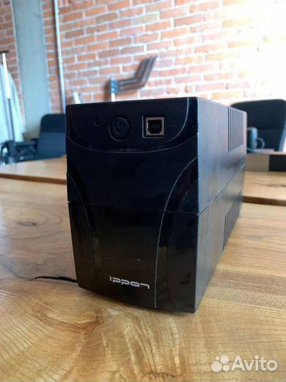 Источник бесперебойного питания ippon power pro 50