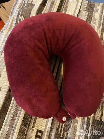 Подушка под шею дорожная