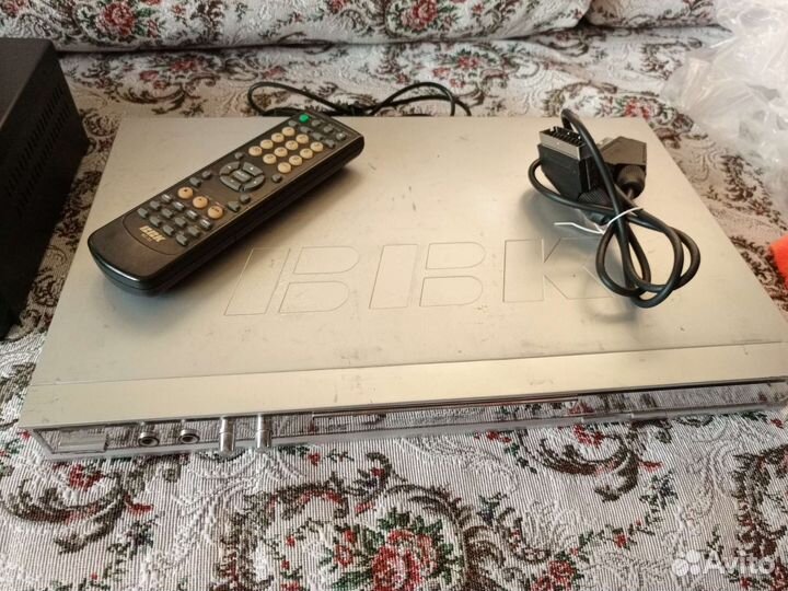 Dvd плеер bbk961s