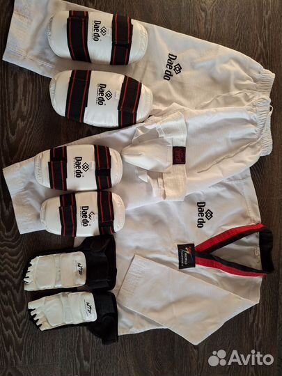 Кимоно для тхэквондо