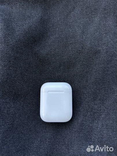Apple airpods