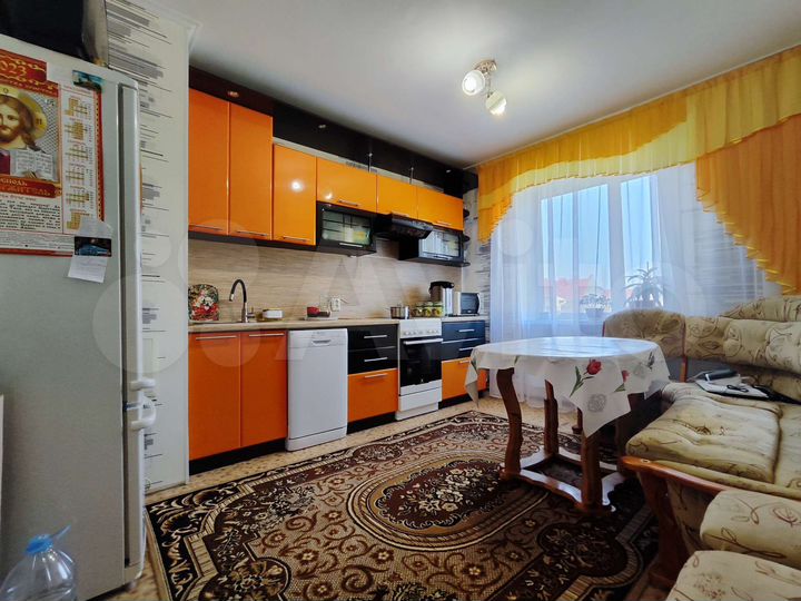 3-к. квартира, 65 м², 4/4 эт.