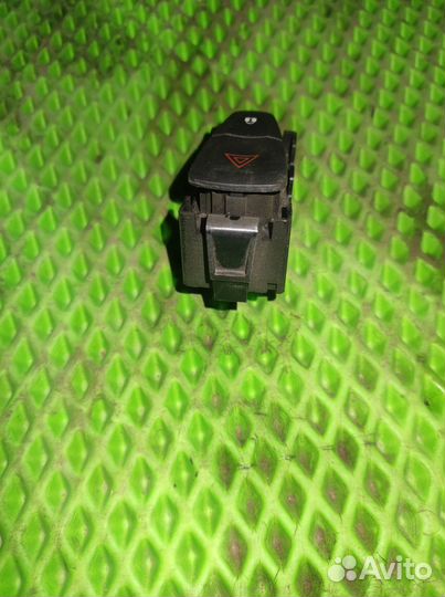 Блок кнопка аварийной сигнализации Renault Fluence